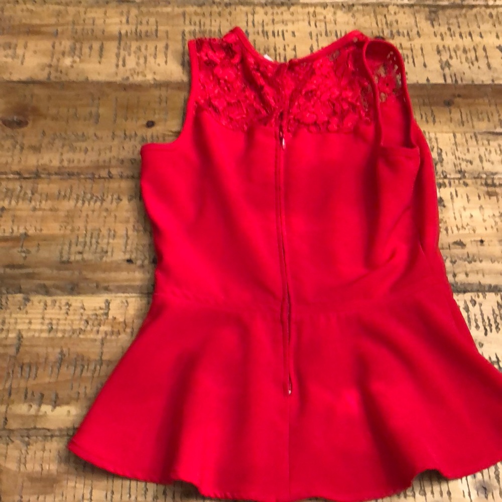 Cute top - Picture 5 of 5